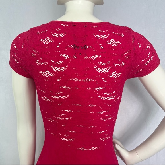 bebe Floral Lace Bodycon Mini Dress BNWOT - Picture 7 of 8